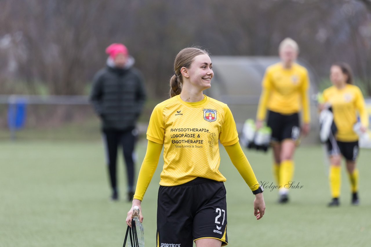 Bild 519 - F SSC Hagen Ahrensburg - SV Frisia Risum-Lindholm : Ergebnis: 1:2